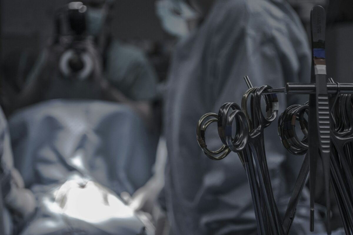Surgical setting for Virotech Instrument insights and instrument selection articles